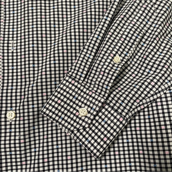 Banana Republic Camden fit button down. NWOT - Picture 3 of 5